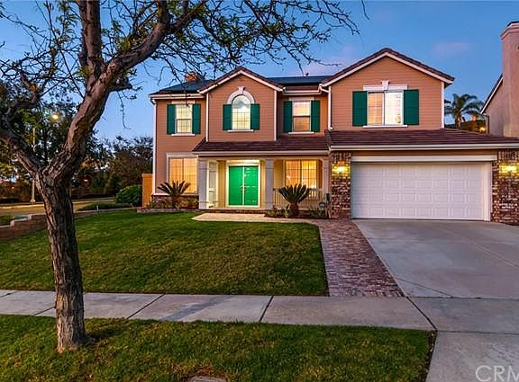 3rd image of 797 Navarro Dr