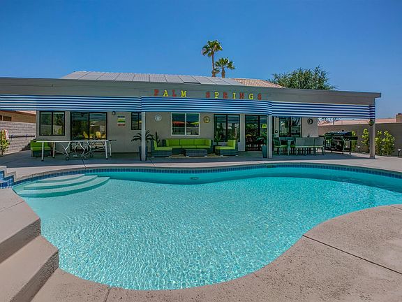 3rd image of 68262 Descanso Cir
