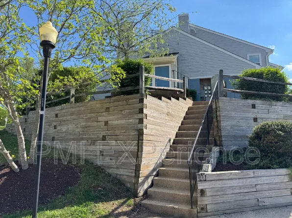 1023 Spring Valley Ct, Fort Washington, MD 20744