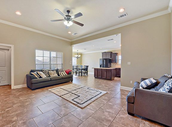 3rd image of 2617 Sea Shore Dr
