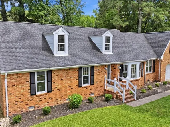 337 Woodbridge Dr, Chesapeake, VA 23322