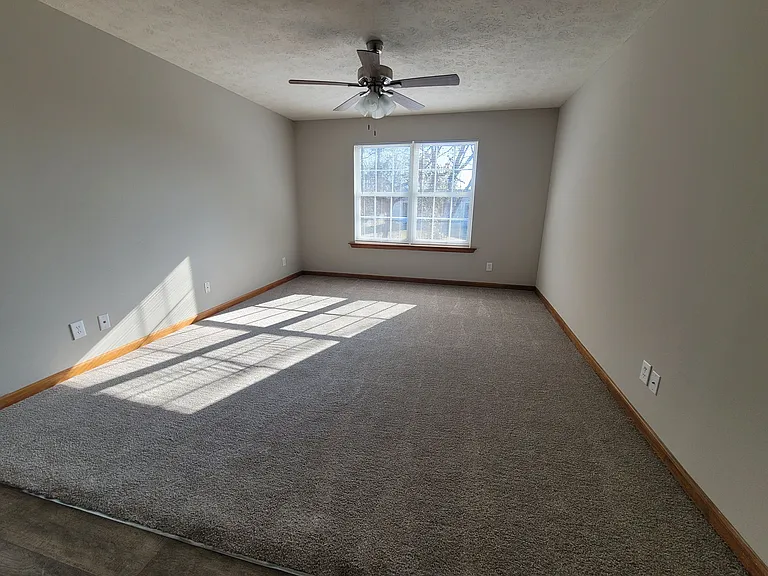 Classic Willow | Living Room *woo-look flooring in select units
