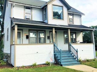 200 Fairbank Rd APT 1, Riverside, IL 60546