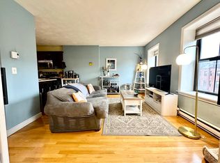 664 Massachusetts Ave APT 5, Boston, MA 02118