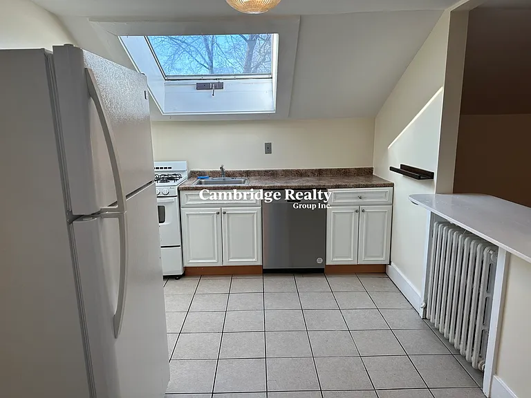 17 Fayette St #8 — Photo 2