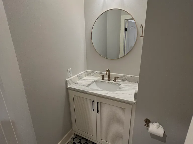 311 Rosemary Way — Photo 23