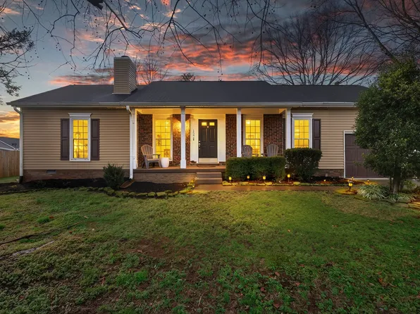 154 Rivergate Dr, Franklin, TN 37064