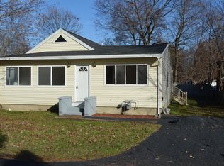 327 Richfield St, Troy, NY 12182