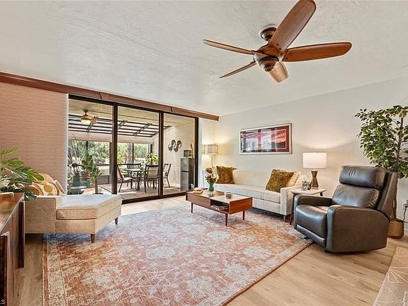 3rd image of 16430 Timberlakes DR #103