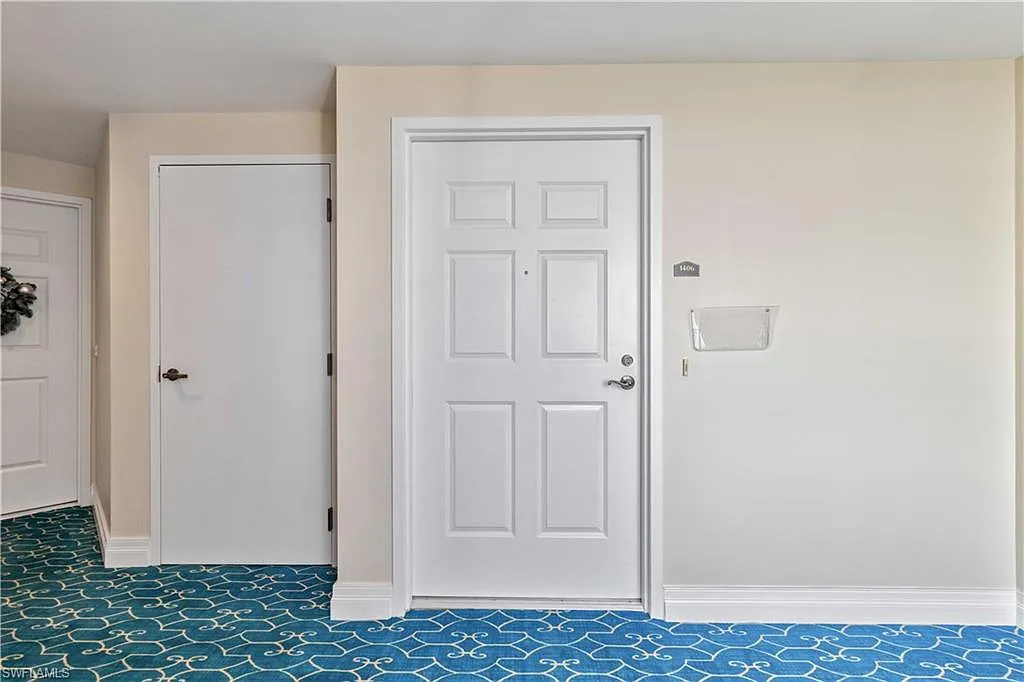 2 bed, 2.0 bath, 1481 sqft, $4,500 — Photo 2