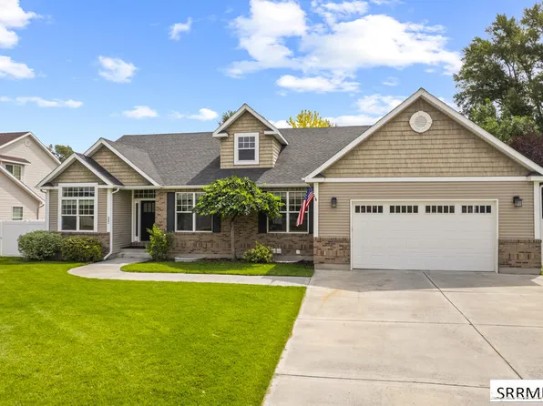 332 Beulahs Ln, Idaho Falls, ID 83401
