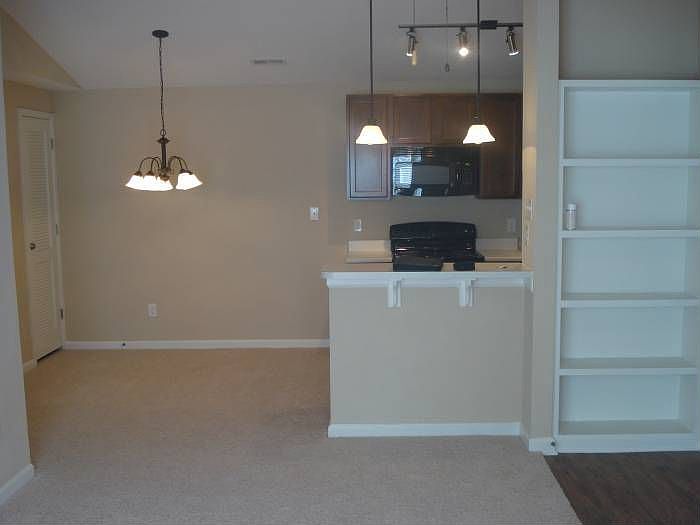 2nd image of 7100 Claxton Cir