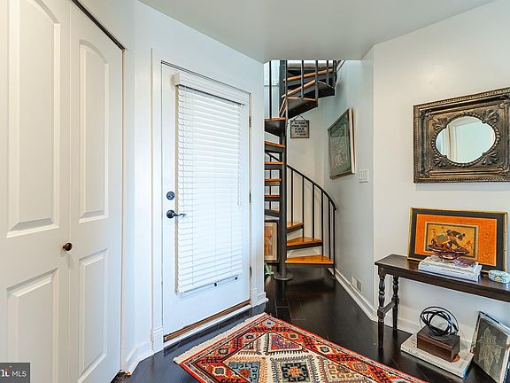 4th image of 142 Reef Dr