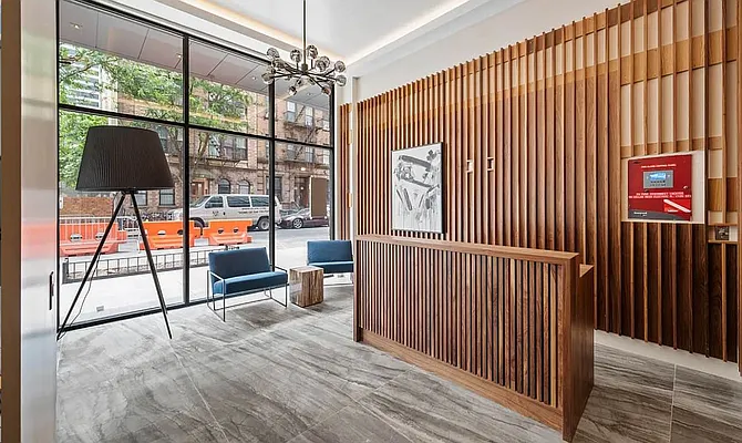 Rented by REAL New York | media 50