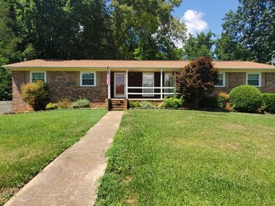 321 Castaway Dr, Colonial Heights, TN, 37663