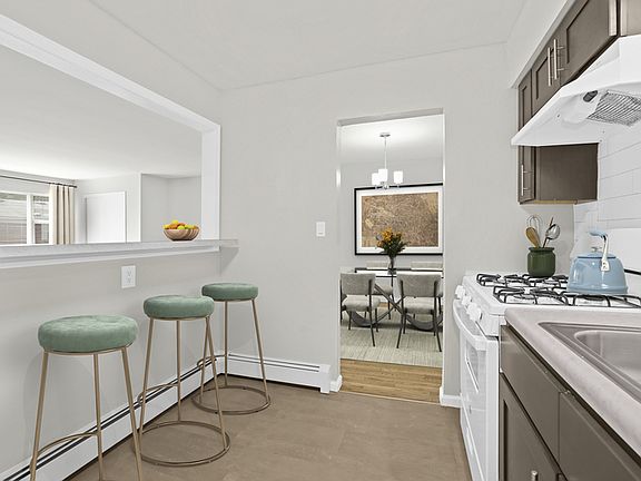 2nd image of 450 W End Ave #93