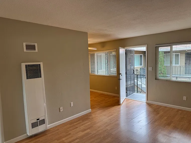 3939 Idaho St #21 — Photo 6