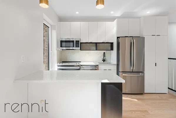 Rented by Rennit Inc. | media 5