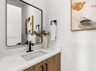 815 E 5th St #206, Dallas, TX 75203
