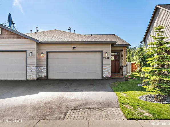 7936 Gate Creek Dr, Anchorage, AK 99502