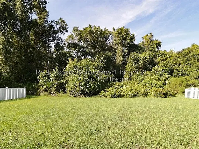 11446 Pennsville Ct — Photo 32