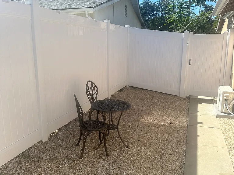 24047 Gilmore St #24049 — Photo 11