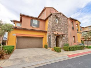 31030 Strawberry Tree Ln, Temecula, CA 92592