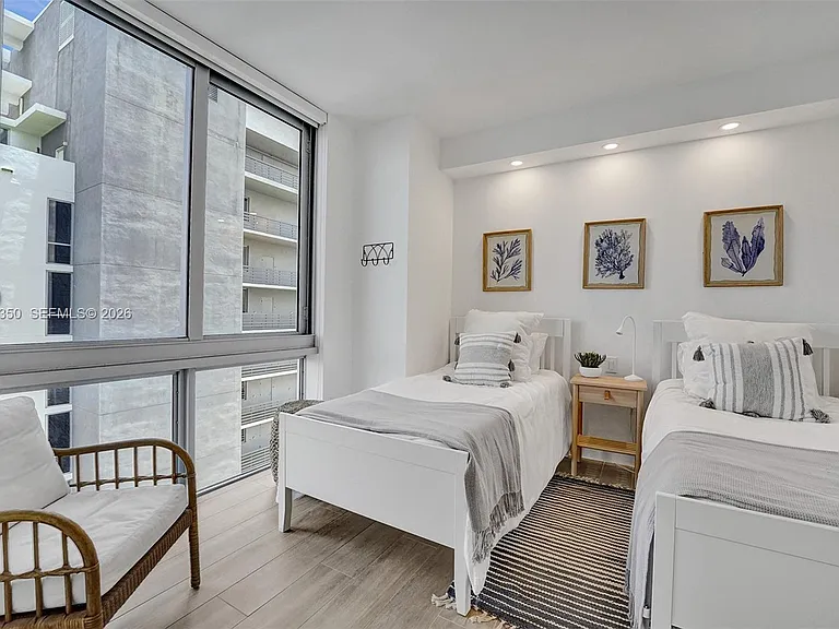 16385 Biscayne Blvd #3107 — Photo 22