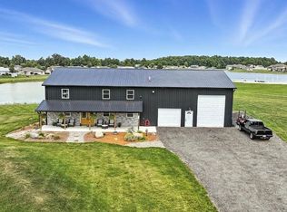 490 Country Brook Rd, Decatur, IN 46733