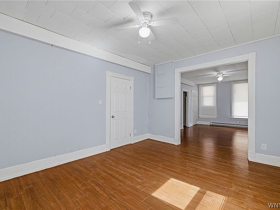 4th image of 88 Roehrer Ave