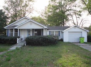 1808 S Leslie St, Stuttgart, AR 72160