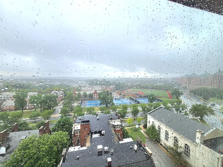 1 E University Pkwy #1408 — Photo 34