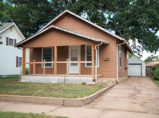 1008 E Ash St, Salina, KS 67401