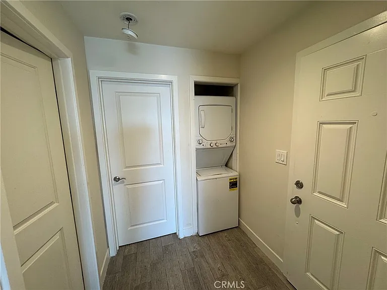 222 Arch St #3 — Photo 29