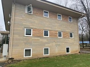 202 S Lynn St #5, Urbana, IL 61802