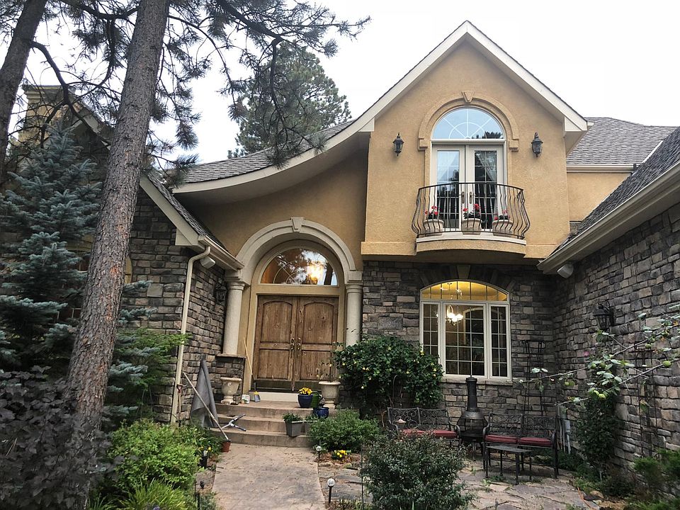 1st image of 17230 Colonial Park Dr