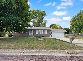207 Lynn St, Sherburn, MN 56171