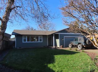 356 S 57th Pl, Springfield, OR 97478