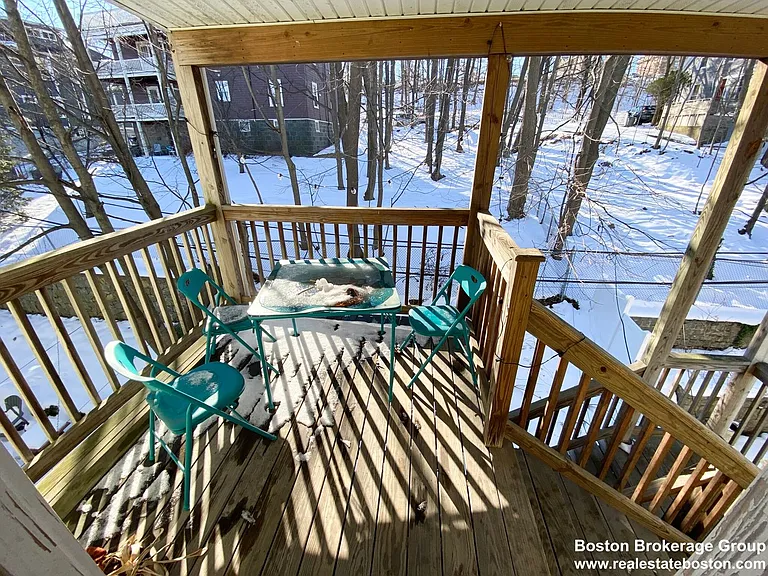 146 Hillside St #1 — Photo 8