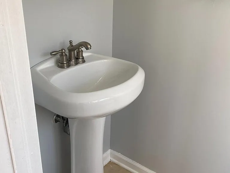 7 Kendall Blvd #A — Photo 6