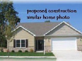 227 Marsh View Dr, Valparaiso, IN 46385