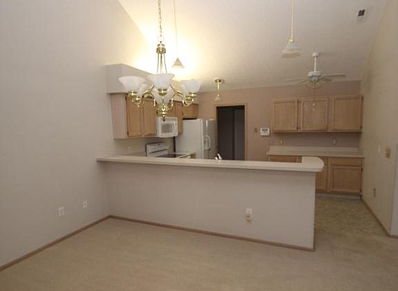 5th image of 6321 Pinehurst Pointe