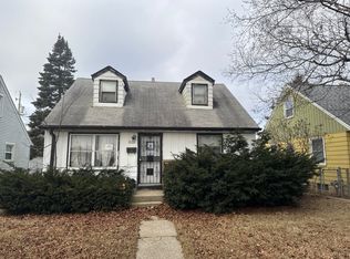 5153 N 70th St, Milwaukee, WI