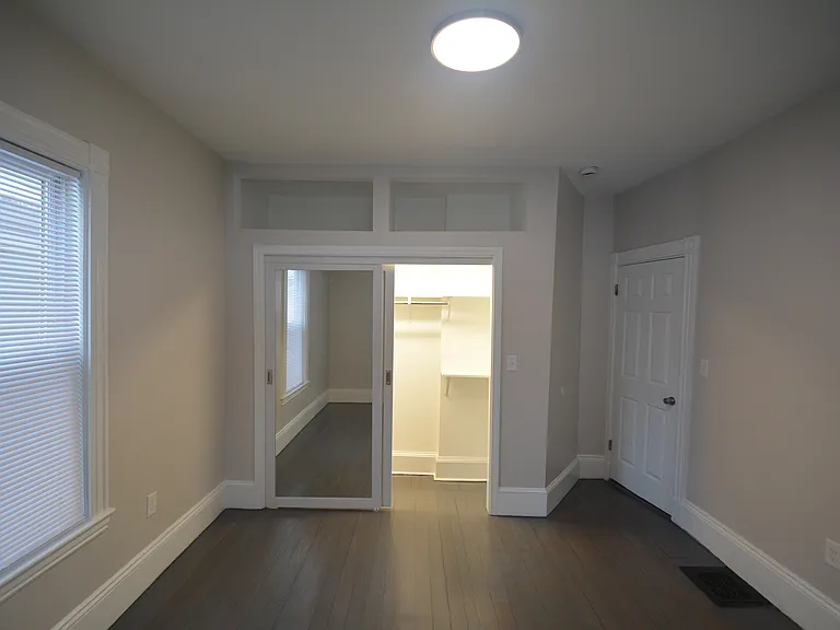 31 Claybourne St #1 — Photo 24