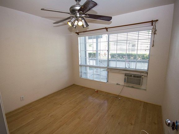4th image of 492 Mananai Pl APT C