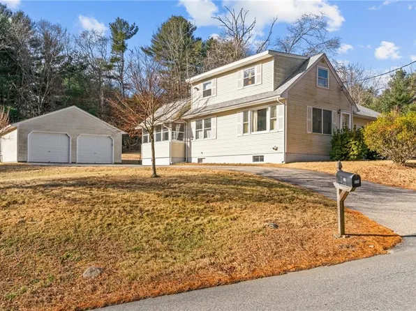 126 Weaver Hill Rd, West Greenwich, RI 02817