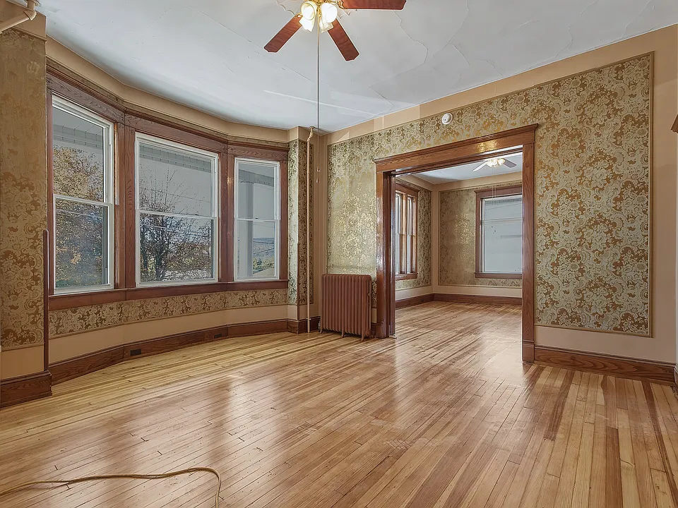 13 Mill St #1