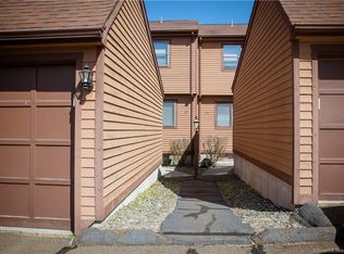 104 Cedar Knolls Dr #104, Branford, CT 06405