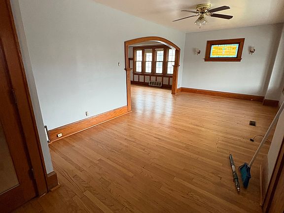 2nd image of 2236 S 35th St