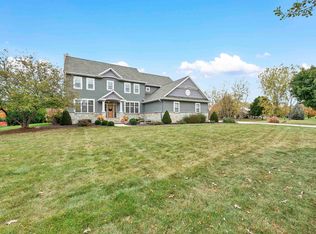 1987 Kettle Creek Dr, De Pere, WI 54115